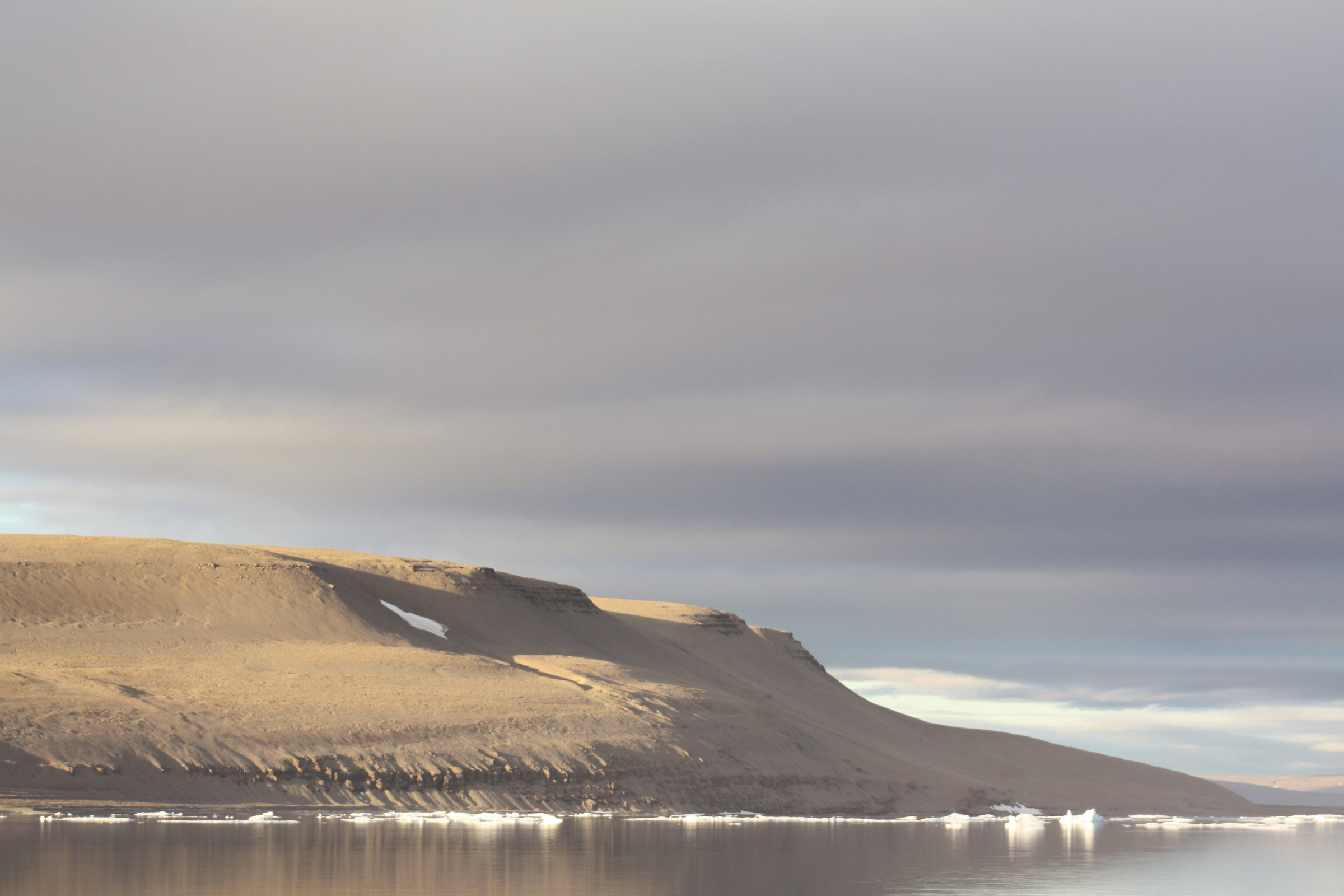 357 monument island, nunavut.webp
